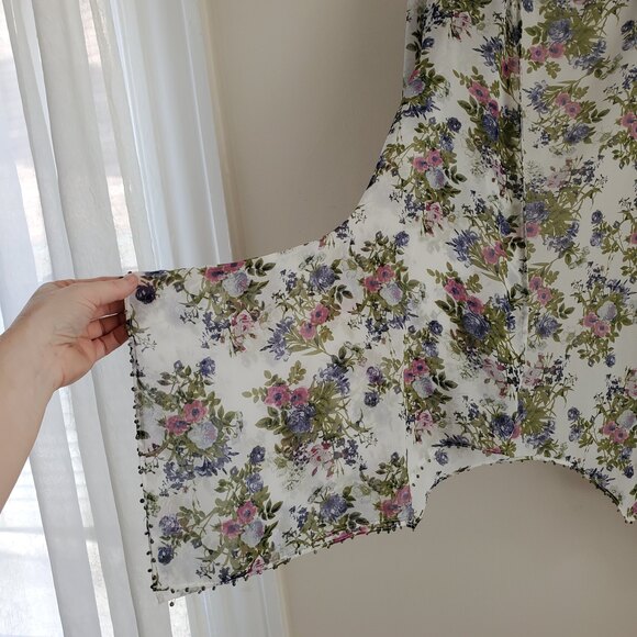 White Kimono Floral Ruffle Style Cardigan Sheer Beaded S Small Handkerchief Hem - Picture 12 of 12